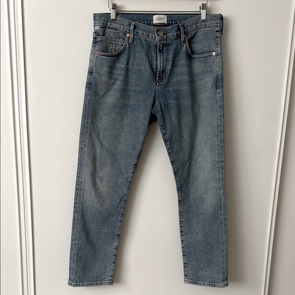 Citizens of Humanity Blue Jeans Straight 28 - Picture 1 of 7